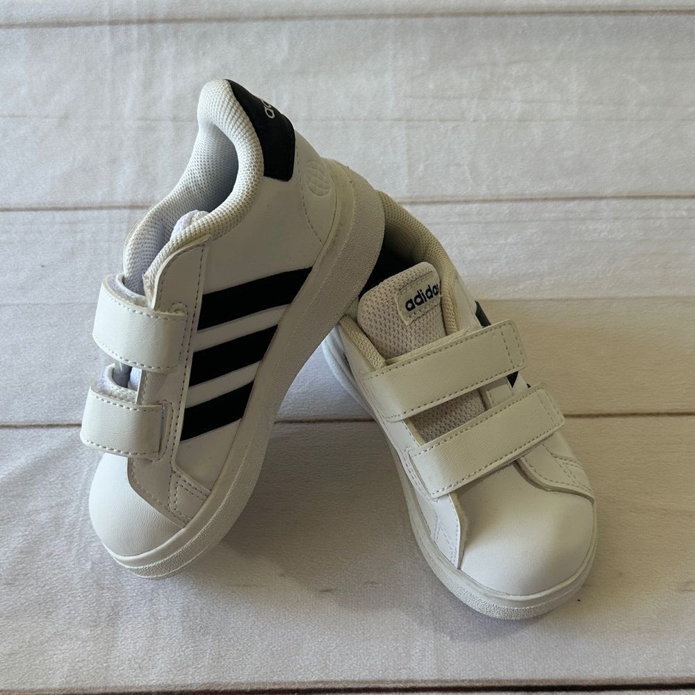 Adidas Kids White and Black Velcro Sneakers